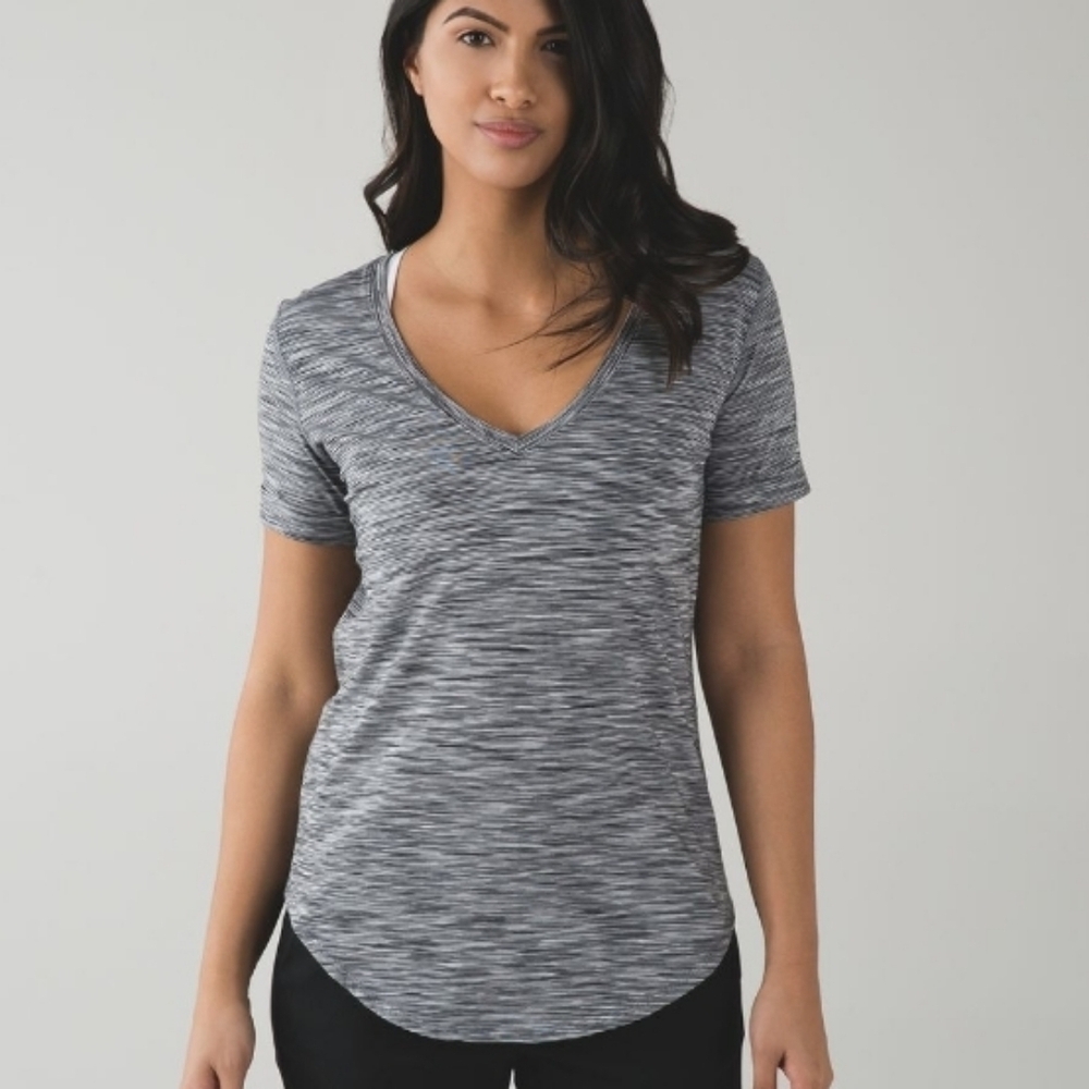 Lululemon Love Tee II Gray Space Dye Active Tee Tshirt S 6